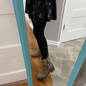 Tan Ankle Boots with Faux Fur
